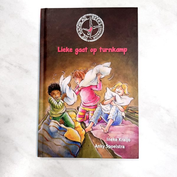 Boek Lieke gaat op turnkamp
